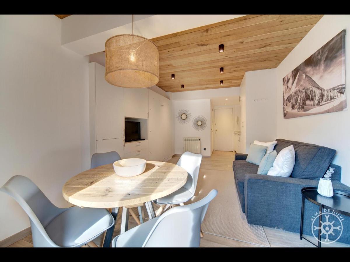 Audeth De Alma De Nieve Appartement Vielha e Mijaran Buitenkant foto