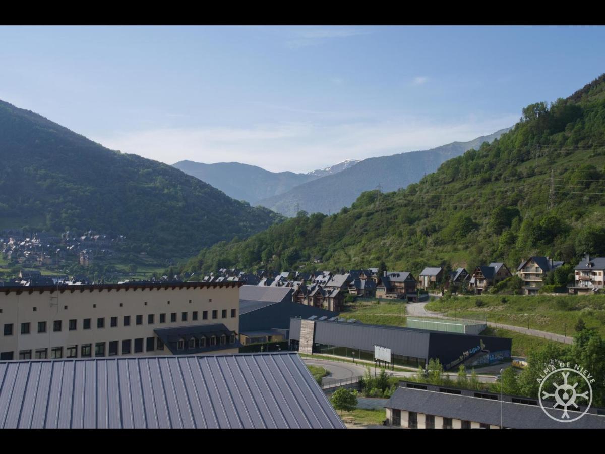 Audeth De Alma De Nieve Appartement Vielha e Mijaran Buitenkant foto