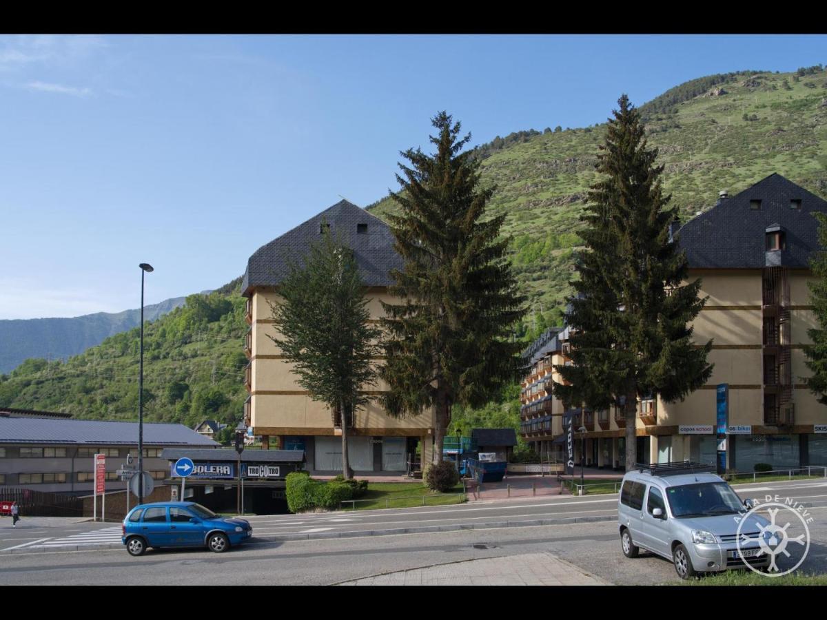 Audeth De Alma De Nieve Appartement Vielha e Mijaran Buitenkant foto
